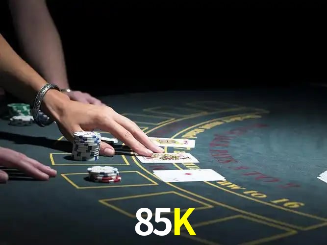 Descubra a Essência do 85K: Nossa História e Compromissos